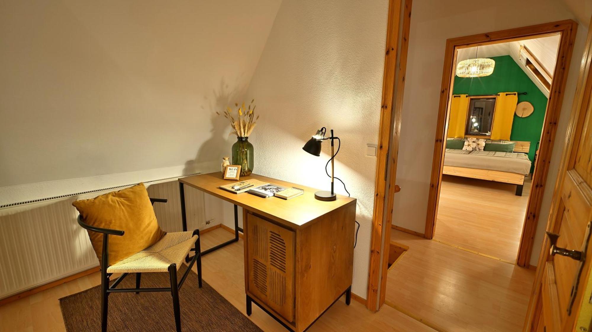 Green Loft Schwarzwald - Dach-Balkon--Musik-Ecke Fluorn-Winzeln Esterno foto
